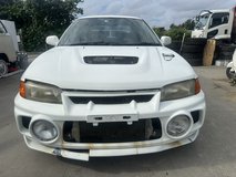 Mitsubishi Lancer Evolution for in Okinawa, Japan