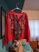 A nice hanes jacket in Alamogordo, New Mexico