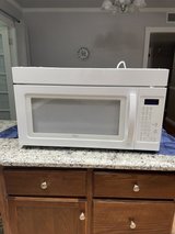 Above Range Microwave in Alamogordo, New Mexico