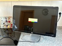 24 inch computer monitor in Ramstein, Germany