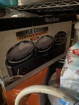 Triple slow cooker in Travis AFB, California
