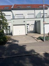 Darmsheim - Modern familyfriendly Townhome. 4 bedrooms, 2 bathrooms in Stuttgart, GE