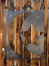 moon & star sign in Yucca Valley, California