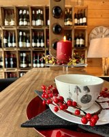 Amzing Custom Furniture and More in Stuttgart, GE