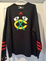Blackhawks Jersey Mens XL in Westmont, Illinois