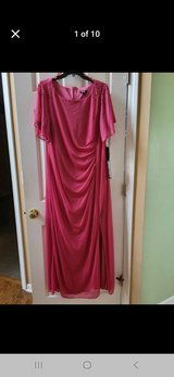 Special occasion evening women's new mother of the bride or groom 16W and 18W SL Fashions in Chicago, Illinois