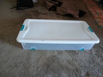 A long tub with wheels in Alamogordo, New Mexico