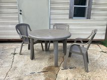Lawn Table with 3 Chairs in Fort Rucker, Alabama