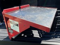 Tool box side tray in Joliet, Illinois