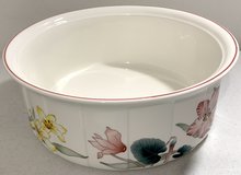 Like New! Villeroy & Boch Souffle Dish - Flora Bella Oven to Table Bowl in Plainfield, Illinois
