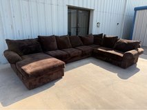 Large Chocolate Brown Microfiber Counch in Alamogordo, New Mexico