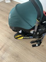 Doona car seat stroller in Ramstein, Germany