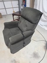 LAZ-Y-BOY Power recliner in Fort Leonard Wood, Missouri