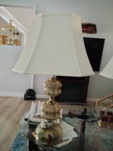 Green onyx lamps and scale in Alamogordo, New Mexico