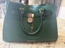 Michael Kors Purse in Bolingbrook, Illinois