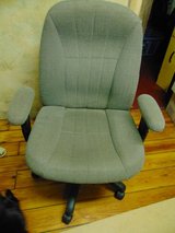 Computer Chair in Oswego, Illinois