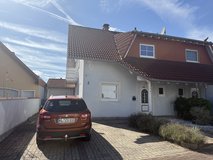 beautiful cozy Duplex in Hütschenhausen 4B, 1,5 Bath, private fenced backyard, Garage in Baumholder, GE