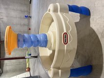Little Tikes Water Table in Sugar Grove, Illinois