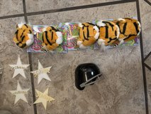 Homecoming trinkets, flowers and such in Alamogordo, New Mexico