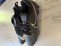 Men's Football Cleats, Size 8 in Aurora, Illinois