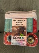 Conair Velcro hair rollers in reusable bag. Never used. 31 assorted sizes in Alamogordo, New Mexico