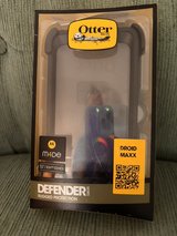 Otterbox Defender extremely durable cell phone case. in Alamogordo, New Mexico