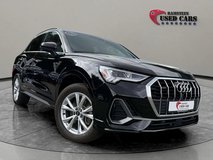 2023 Audi Q3 Premium Plus 45 S-Line Quattro in Grafenwoehr, GE