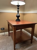 Table in Aurora, Illinois