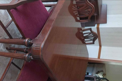 Antique Mahogany Dining Table in Chicago, Illinois