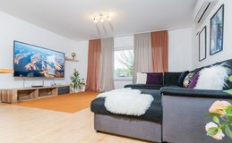 TLA/TDY modernized 3BR 2BA w/ AC, patio & BBQ grill, 3min to RAB [ref: F24A] in Ramstein, Germany