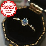 Classic Four-Prong Round Geometric Jewelry Ring for Women in Wheaton, Illinois