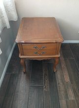end table with a nice drawer in Alamogordo, New Mexico