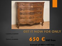 Freddy's - Louis XV chest of drawers in Grafenwoehr, GE
