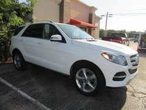 2017 Mercedes Benz 30.000  miles like new one owner in Fort Leonard Wood, Missouri