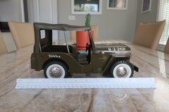 Vintage 1960s Tonka Pressed Steel Army Jeep G-2-2431 with Top & Spare in Westmont, Illinois