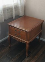 end table with a nice drawer in Alamogordo, New Mexico