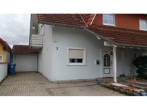 Beautiful Duplex in Hütschenhausen, 4B, 1,5 Bath, 1 Car Garage in Baumholder, GE