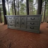 Huge American Of Martinsville Bedroom Dresser Buffet Solid Wood 80x19x33 New in Kingwood, Texas