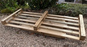 Free wooden pallets in Ramstein, Germany