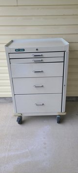 White Rolling Metal tool box in Camp Lejeune, North Carolina