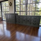 Huge American Of Martinsville Dresser & Chest 2pc Bedroom Set Solid Wood New in Kingwood, Texas