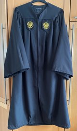 University of Maryland Global Campus Cap and Gown, Used Once * Cleaning out. Lots must go * in Wiesbaden, GE