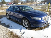 2014 FORD TAURUS V6 in Fort Leonard Wood, Missouri
