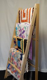Freestanding display rack for quilts in Warner Robins, Georgia