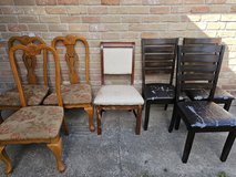 Kitchen chairs in Aurora, Illinois