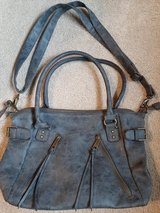 Shoulder crossbody purse in Fort Rucker, Alabama
