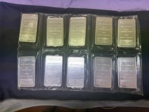100 oz silver bars in Okinawa, Japan