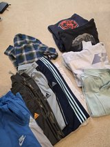 Mens M sweatshirts, S pants in Naperville, Illinois