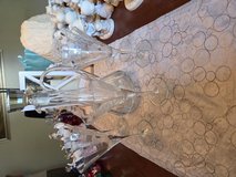 Wine Decanter with 4 glasses in Plainfield, Illinois
