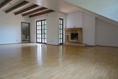 Near Clay Kaserne & Hainerberg PX — Sunny Top-Floor 1BR + Office (2.5-room), 120 m², Terrace & G... in Wiesbaden, GE